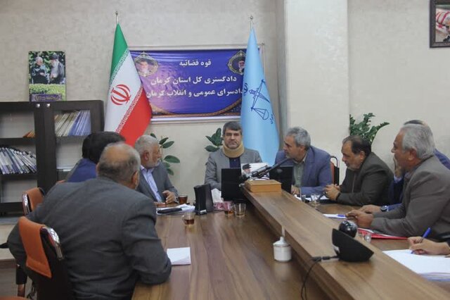 ورود دادستانی کرمان برای حل مشکلات ٣٩ ساله اراضی تعاونی مسکن فرهنگیان ورود دادستانی کرمان برای حل مشکلات ٣٩ ساله اراضی تعاونی مسکن فرهنگیان