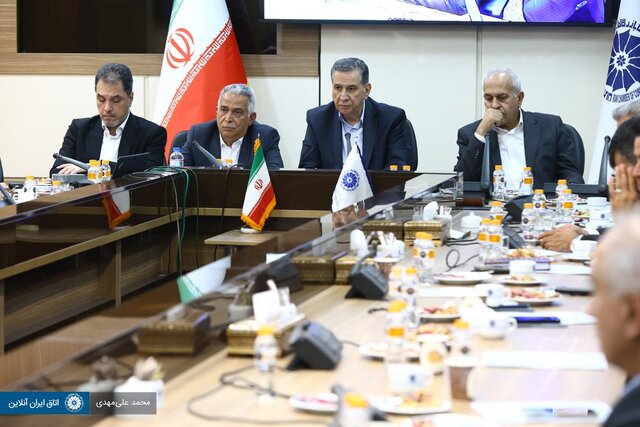 ظرفیتهای بخش خصوصی در ارتباط مؤثر با قوای سهگانه معرفی شود ظرفیتهای بخش خصوصی در ارتباط مؤثر با قوای سهگانه معرفی شود