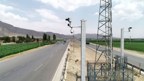 افزایش تعداد دوربینهای ثبت تخلف و تردد شمار در محورهای مواصلاتی چهارمحال و بختیاری افزایش تعداد دوربینهای ثبت تخلف و تردد شمار در محورهای مواصلاتی چهارمحال و بختیاری
