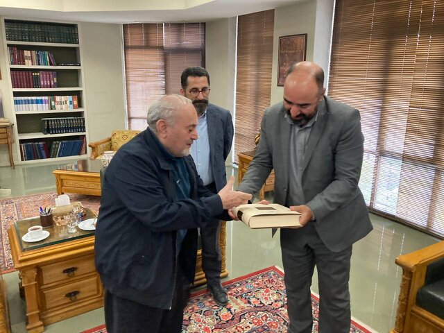 کشورهای عربی بازار حراج آثار تاریخی ایران شدهاند