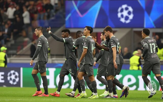 خلاصه بازی میلان ۳ - ۱ بروخه خلاصه بازی میلان ۳ - ۱ بروخه