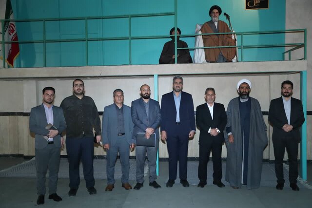 بازدید مجمع نمایندگان استان اصفهان از موزه ملی انقلاب اسلامی و دفاع مقدس بازدید مجمع نمایندگان استان اصفهان از موزه ملی انقلاب اسلامی و دفاع مقدس