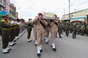 تشییع شهید رضا مرادی در شهر دندی