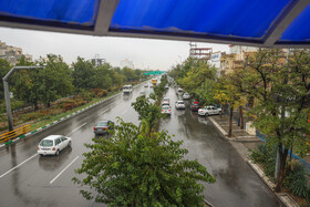 بارندگی و مه‌گرفتگی در جاده‌های ۱۳ استان کشور