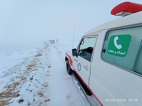  امدادرسانی به ۲۱ گرفتار در برف و کولاک جاده فولادمحله به کیاسر + تصاویر