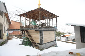 بارش برف در مناطق کوهستانی شهمیرزاد - استان سمنان