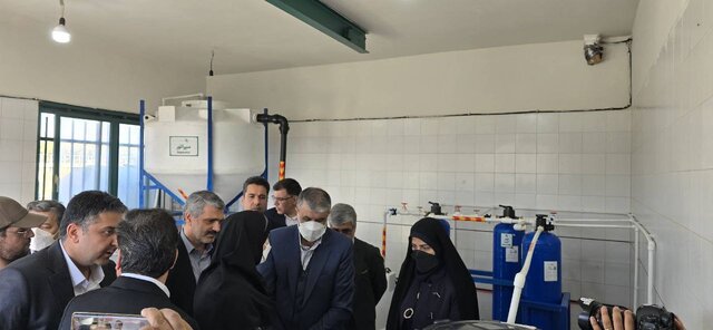 بازدید رئیس سازمان انرژی اتمی از شهر صنعتی کاوه بازدید رئیس سازمان انرژی اتمی از شهر صنعتی کاوه