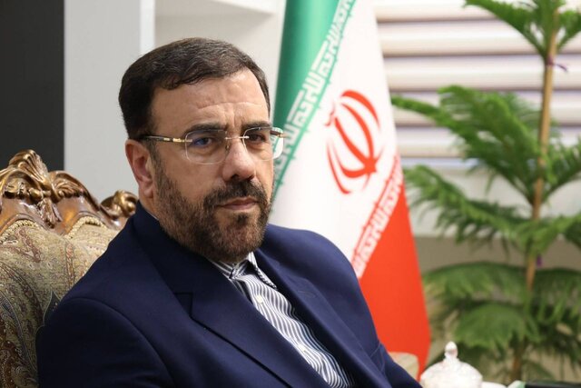 تبعیض در توزیع اعتبارات و امکانات پذیرفته نیست تبعیض در توزیع اعتبارات و امکانات پذیرفته نیست