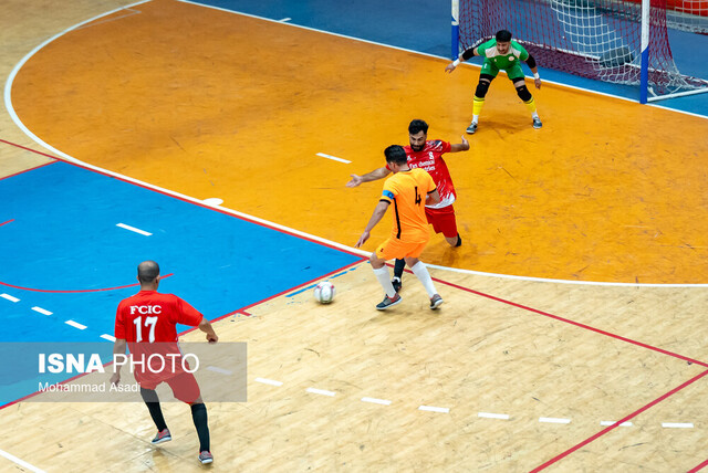 عکس تزئینی است حضور تیم دلسوختگان قم در فوتسال جوانان ایران