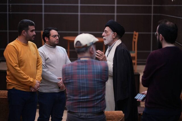 خاطرات هادی خامنهای از تماشای وسترن در زندان قصر