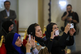 در حاشیه نشست خبری «سیفالله اسداللهی» رئیس مرکز ملی علوم و فنون لیزر ایران