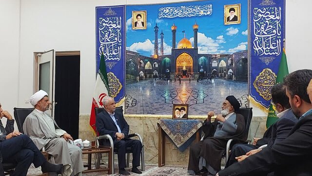 انعقاد تفاهمنامه با استاندار قم برای رفع مشکل مسکن و اشتغال جامعه ایثارگری انعقاد تفاهمنامه با استاندار قم برای رفع مشکل مسکن و اشتغال جامعه ایثارگری