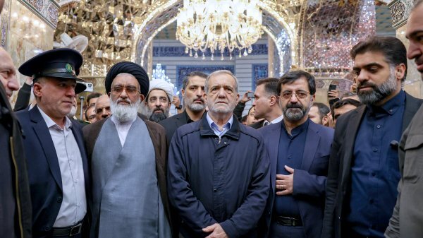 گزارش سفر پزشکیان به قم؛ دیدار و گفتوگو با علما گزارش سفر پزشکیان به قم؛ دیدار و گفتوگو با علما