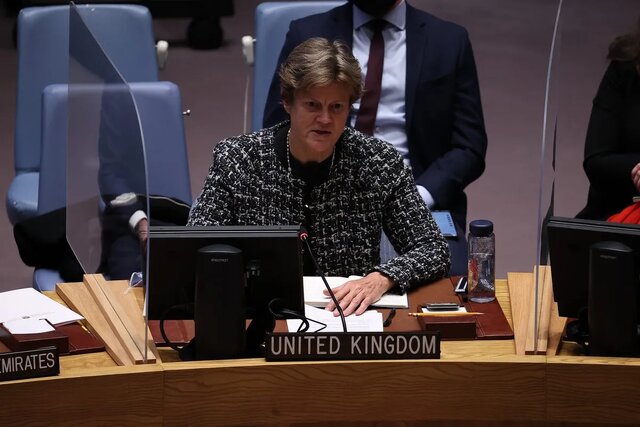 باربارا وودوارد، نماینده دائم انگلیس در سازمان ملل انگلیس محدودیتهای بیشتر علیه صادرات تسلیحات به تلآویو را رد نکرد