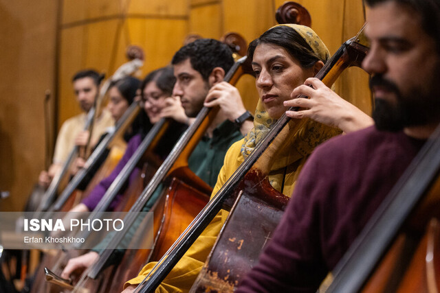 عکس تزئینی است نوای آثار آهنگسازان معاصر ایرانی در تالار وحدت میپیچد