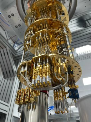 دانشمندان یک گام به ساخت رایانه کوانتومی تصحیحکننده خطا نزدیکتر شدند