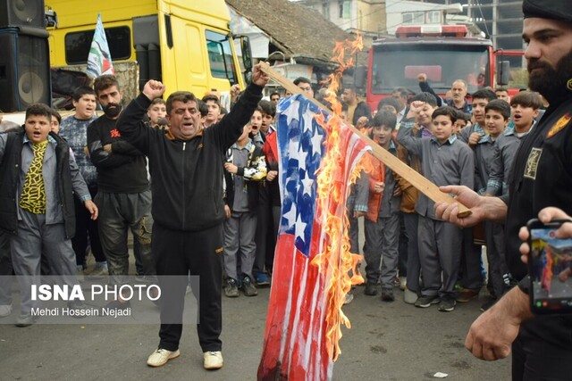 حضور پرشور مرزنشینان آستارایی در راهپیمایی ۱۳ آبان + تصاویر
