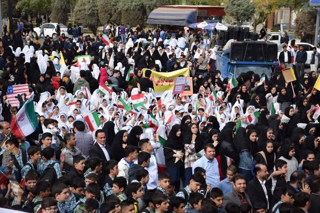 موج کمکهای مؤمنانه مردم ایران به لبنان و غزه تاریخ را شرمنده کرد