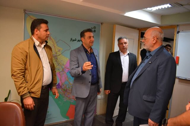 ایستگاههای شارژ خودروهای برقی در شیراز افتتاح میشوند ایستگاههای شارژ خودروهای برقی در شیراز افتتاح میشوند