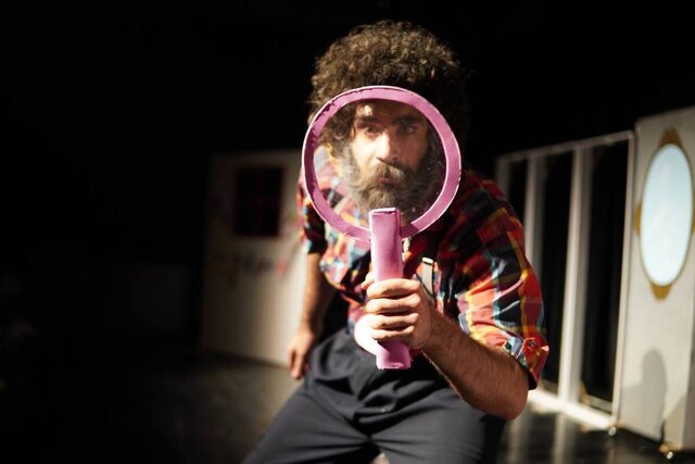 همچنان در حوزه تئاتر کودک تجربه میکنیم همچنان در حوزه تئاتر کودک تجربه میکنیم