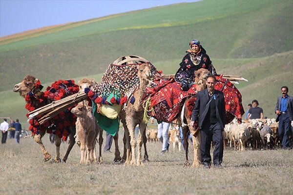 تصویر تزیینی است لزوم جلوگیری از کوچ زودهنگام عشایر در بروجرد