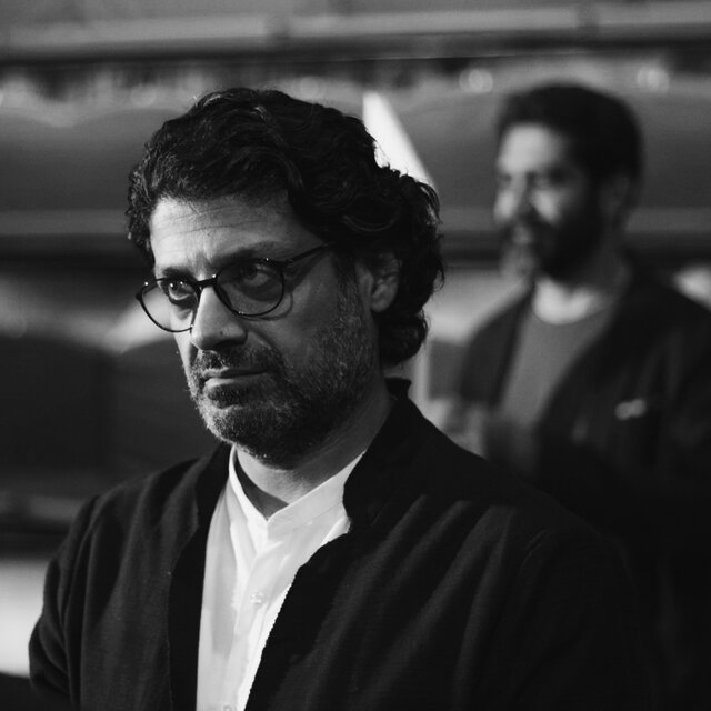 اثری از کوروش قاضیمراد در نمایشگاه «تنها، درخت» تن و درخت سوژه نمایشگاه جدید کوروش قاضی مراد