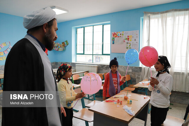 عکس تزئینی است. مرحله جدید طرح ملی «حبیب»/ جذب طلاب فعال فرهنگی در مناطق محروم