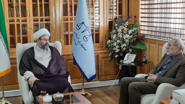 حمایت مجموعه قضایی سیستان و بلوچستان از طرح نماد و قاضی مدرسه حمایت مجموعه قضایی سیستان و بلوچستان از طرح نماد و قاضی مدرسه