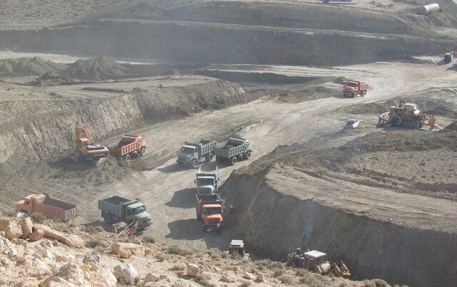 قطعه هفتم آزادراه شیراز - اصفهان فردا به بهرهبرداری میرسد/ سفر شیراز - اصفهان ۲ ساعت کوتاه میشود