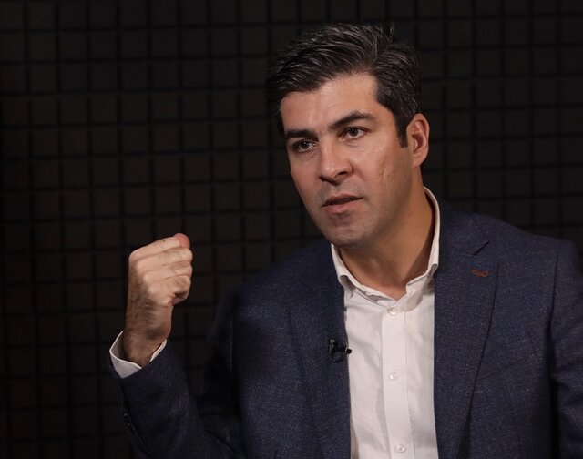 تیغ این پیرمرد دیگر نمیبُرد!