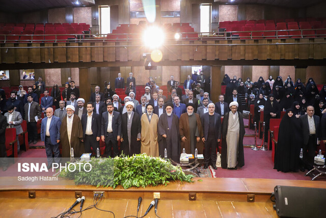 کرامت انسانی قابل معامله و چانه‌زنی نیست