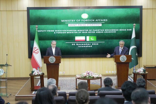 عراقچی: تروریستها در مرزهای ایران و پاکستان به اسرائیل وابسته هستند