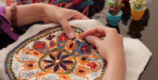 عکس تزئینی است فروش ۱۱۰ میلیارد ریالی نمایشگاه صنایعدستی رفسنجان