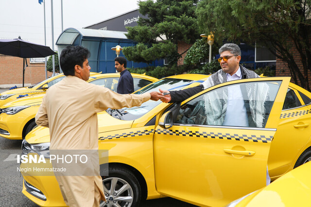 عکس تزئینی است نظارت بر عملکرد تاکسیرانان، گامی ضروری در حمایت از حقوق شهروندان ابهری