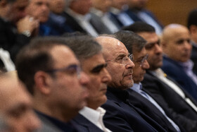 محمدباقر قالیباف، رئیس مجلس شورای اسلامی در همایش تامین مالی تولید، از بنگاهداری به بنگاهسازی