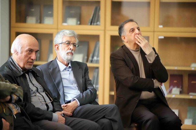 چرا انتشار دستنوشتههای نیما یوشیج مهم است؟