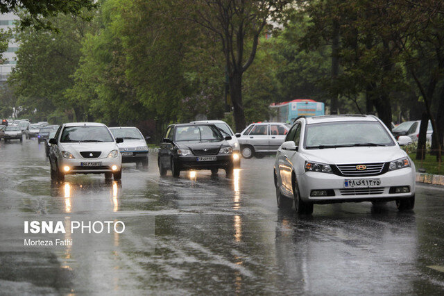 وضعیت جوی و ترافیکی جاده‌های کشور/ انسداد جاده چالوس و آزاد راه تهران شمال تا ظهر شنبه