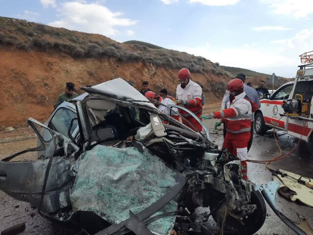 امدادرسانی هلالاحمر لرستان به بیش از ۴ هزار نفر امدادرسانی هلالاحمر لرستان به بیش از ۴ هزار نفر