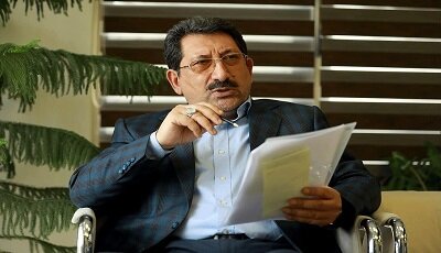 تکذیب یک افزایش قیمت/ واگذاری«آزادی»/ بحثهای داغ در دولت