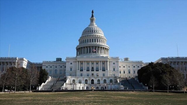 اتهام به تختروانچی / تحریمهای جدید علیه ایران / صادق خلخالی در یک مستند جنجالی