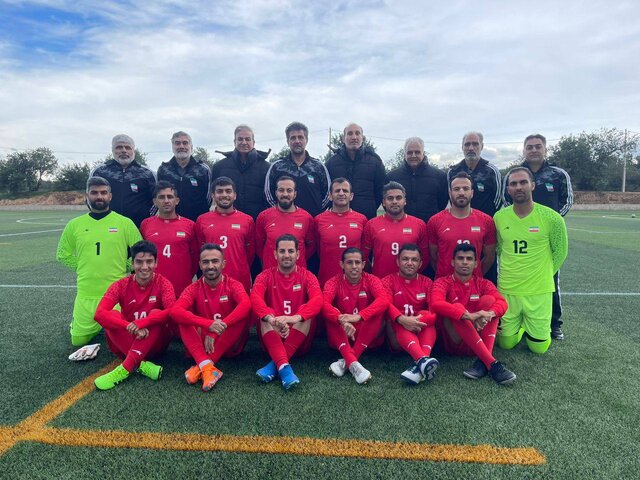 قهرمان جهانیم اما حتی یک باشگاه هم نداریم! قهرمان جهانیم اما حتی یک باشگاه هم نداریم!