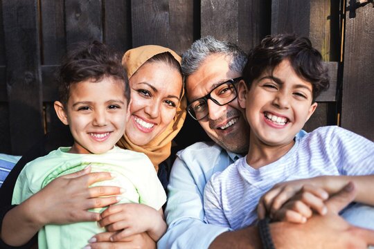 اهمیت مراجعه به مشاوره خانواده اهمیت مراجعه به مشاوره خانواده