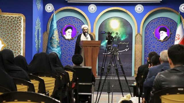 «شبهای زیبا» در مسجد مقدس جمکران رونمایی شد + عکس