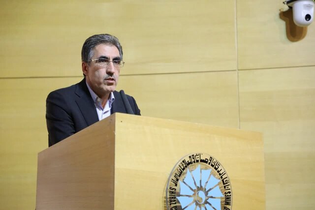 سیاستهای پولی نادرست، مهمترین علت مشکلات ارزی / سیاستهای انقباضی بانکها راهگشا نیست سیاستهای پولی نادرست، مهمترین علت مشکلات ارزی / سیاستهای انقباضی بانکها راهگشا نیست