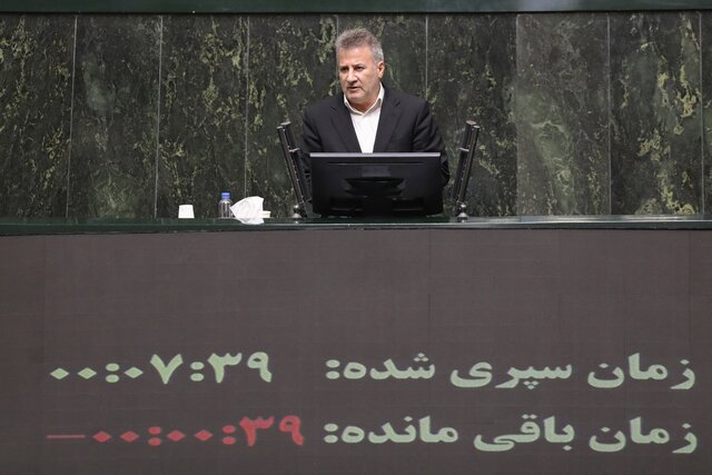 سخنگوی کمیسیون کشاورزی: اقتصاد تبدیل به پاشنه آشیل دولت شده است