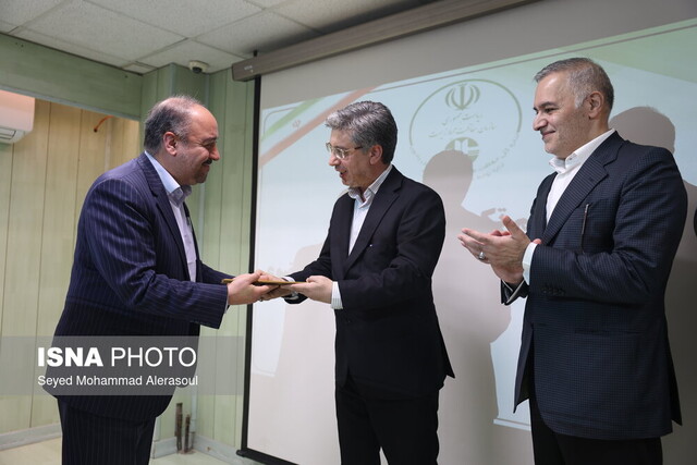 باید بین حفاظت محیط زیست و نیازهای توسعهای جامعه تعادل برقرار کنیم