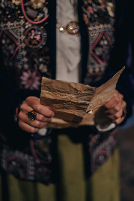 ابن مجلس فقط برای خانمها است!