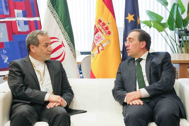 عراقچی: چندین هزار سانتریفیوژ پیشرفته ایرانی وارد مدار میشوند