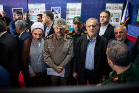 حضور مسعود پزشکیان، رئیس جمهور در آئین بهرهبرداری از ۲۰ هزار طرح محرومیتزادیی بسیج سازندگی