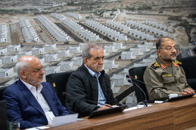 حضور مسعود پزشکیان، رئیس جمهور و غلامرضا سلیمانی، رئیس سازمان بسیج مستضعفین در آئین بهرهبرداری از ۲۰ هزار طرح محرومیتزادیی بسیج سازندگی